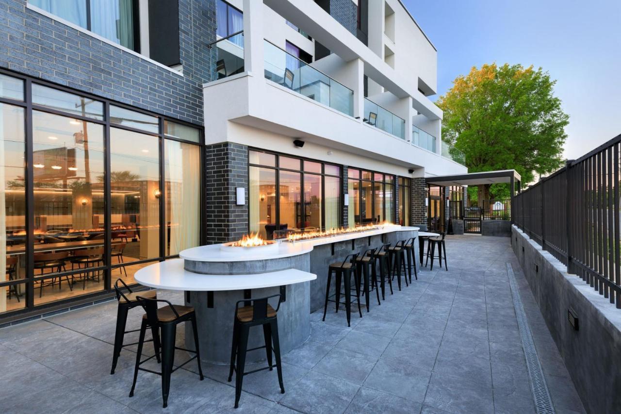 Courtyard By Marriott Richmond Scott'S Addition Ngoại thất bức ảnh