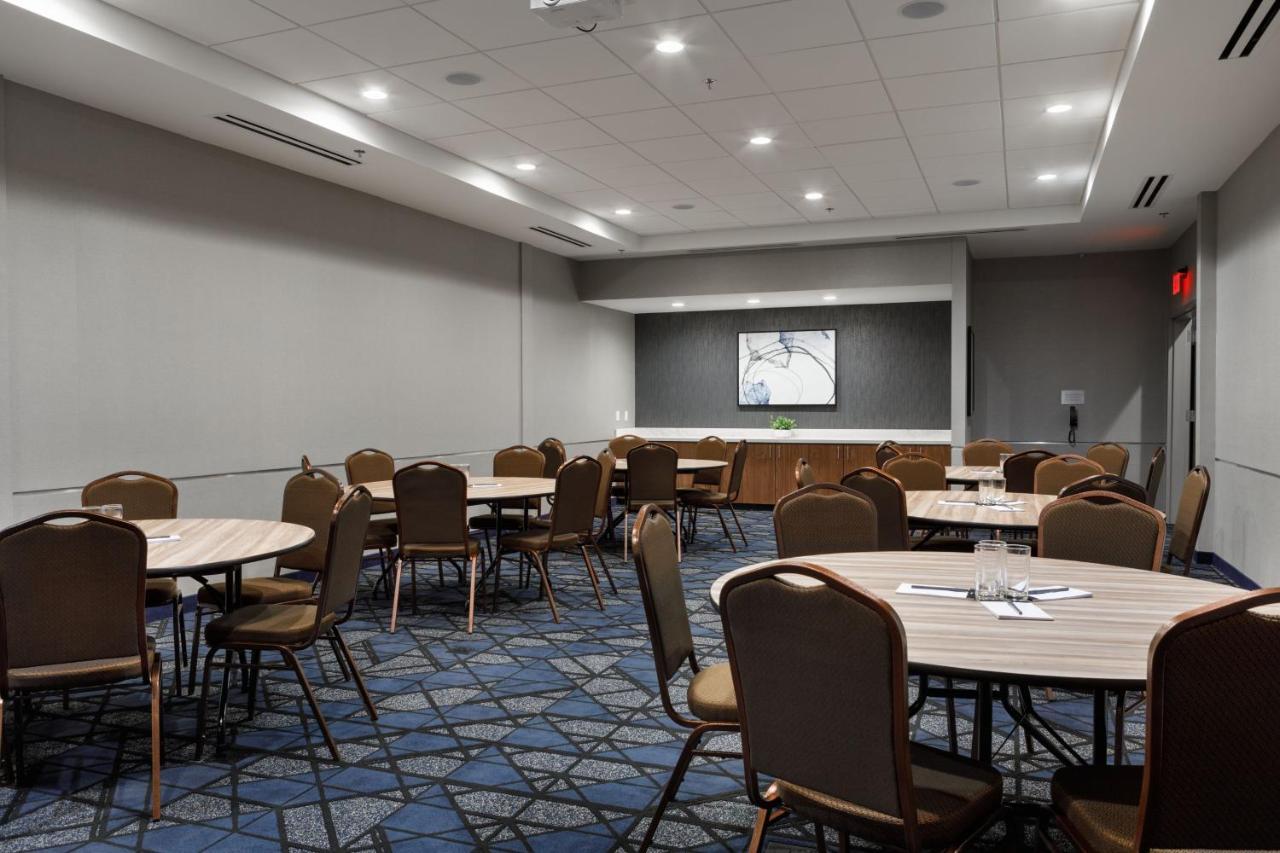 Courtyard By Marriott Richmond Scott'S Addition Ngoại thất bức ảnh