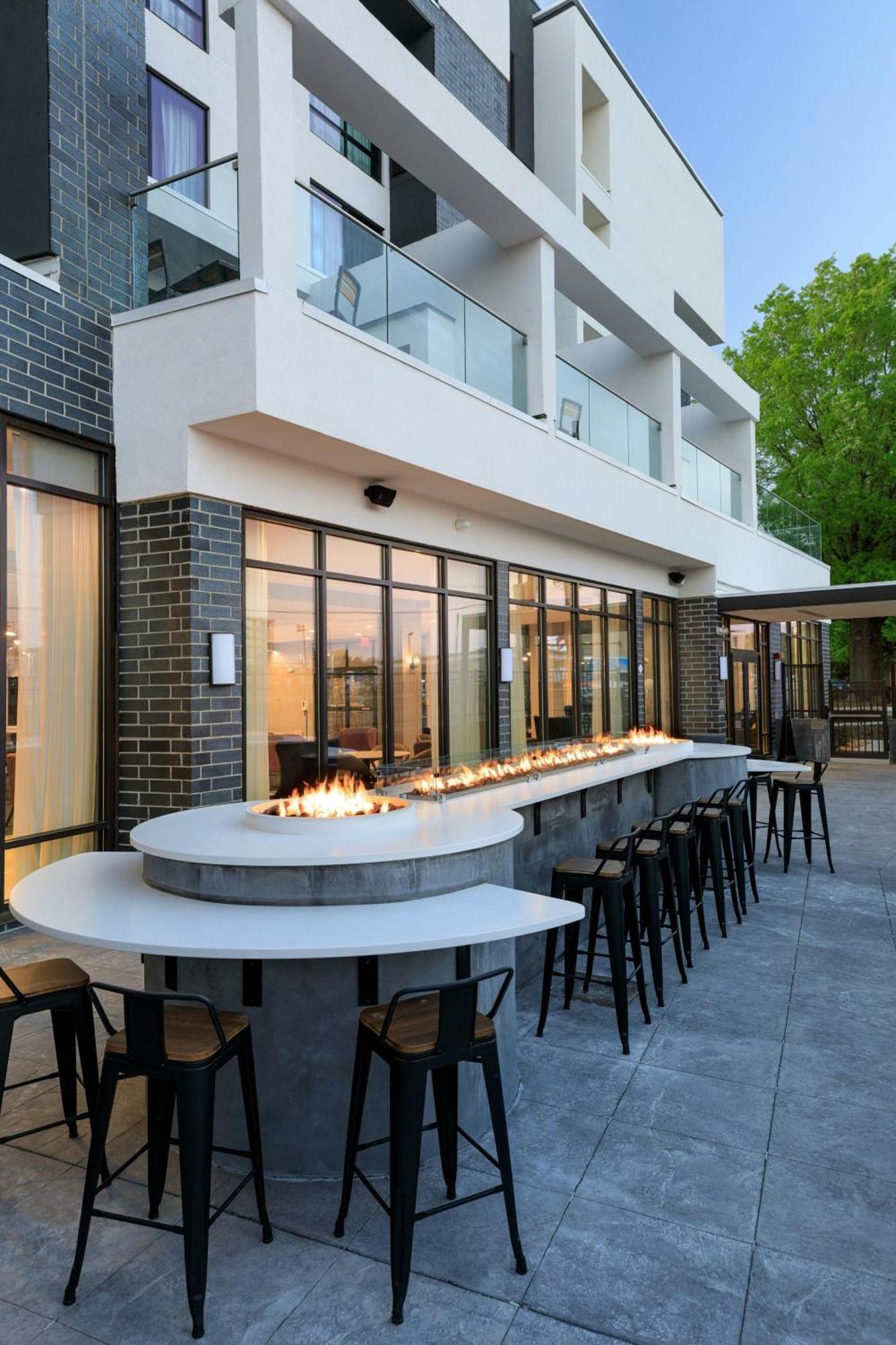 Courtyard By Marriott Richmond Scott'S Addition Ngoại thất bức ảnh
